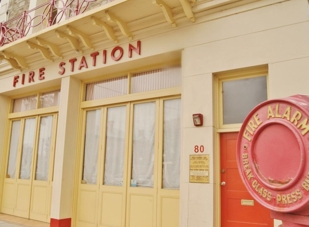 Fire Station Inn Аделейд Екстериор снимка