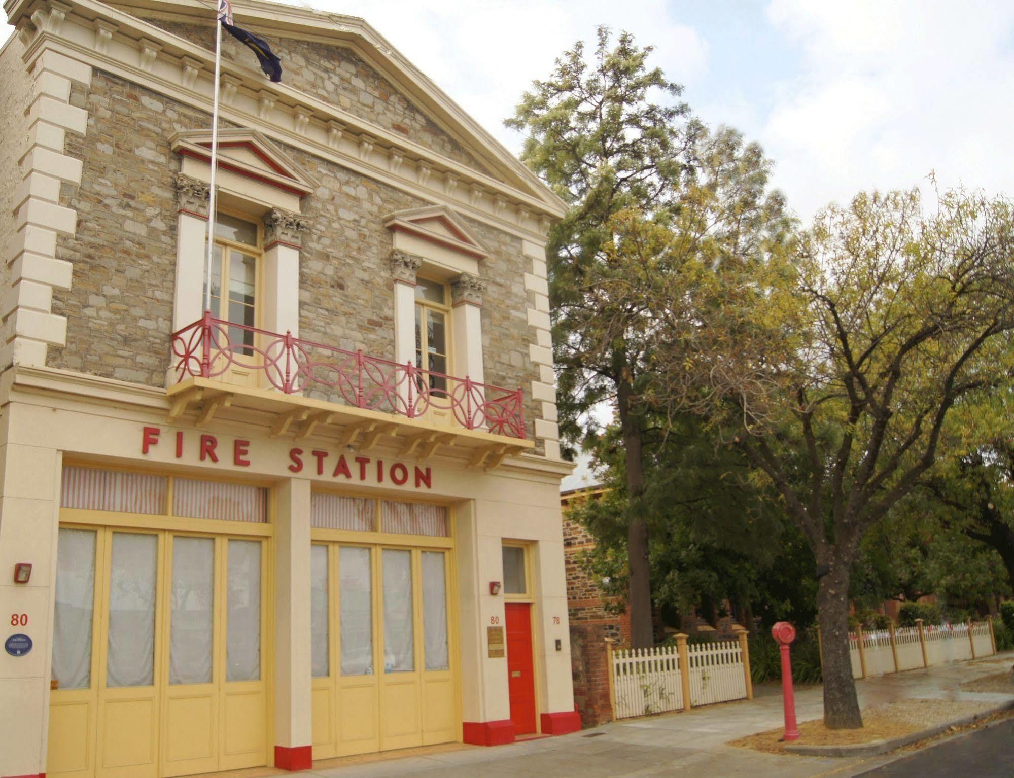 Fire Station Inn Аделейд Екстериор снимка